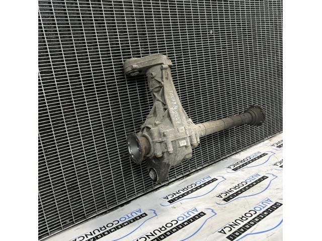 bontott VW TOUAREG Osztómű