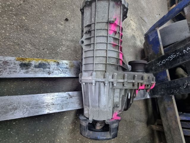 bontott VW TOUAREG Osztómű