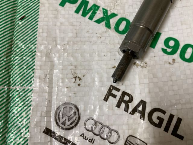 bontott VW TOUAREG Porlasztó (1 db)