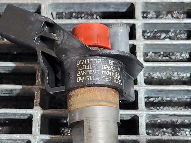 bontott VW TOUAREG Porlasztó (1 db)