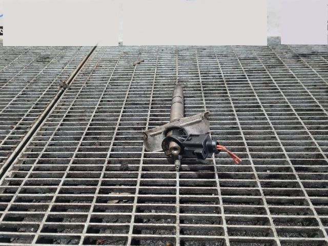 bontott VW TOUAREG Porlasztó (1 db)