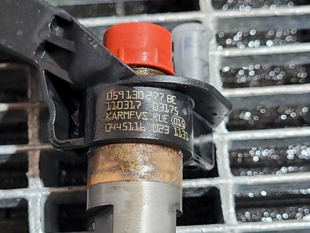 bontott VW TOUAREG Porlasztó (1 db)