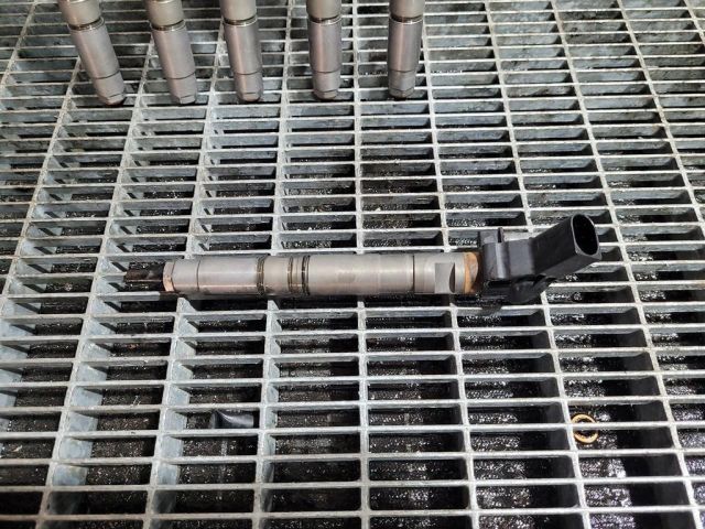 bontott VW TOUAREG Porlasztó (1 db)