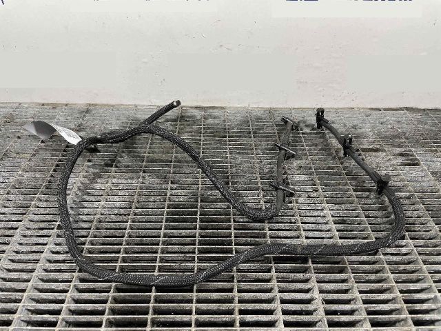 bontott VW TOUAREG Résolajcső