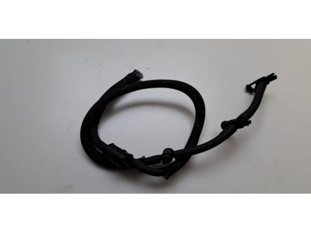 bontott VW TOUAREG Résolajcső