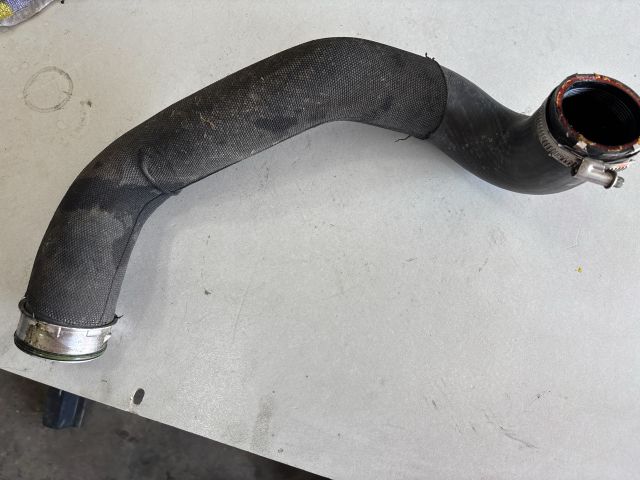 bontott VW TOUAREG Turbócső