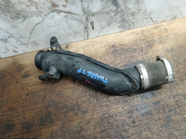 bontott VW TOUAREG Turbócső