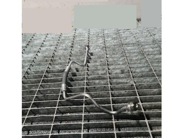 bontott VW TOUAREG Turbócső