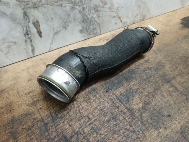 bontott VW TOUAREG Turbócső