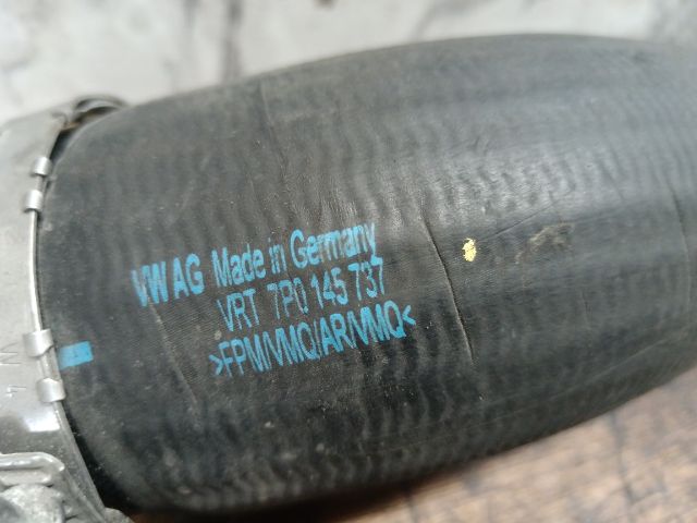 bontott VW TOUAREG Turbócső