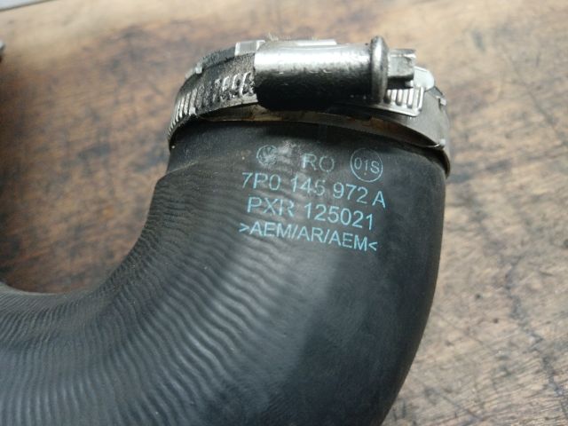 bontott VW TOUAREG Turbócső