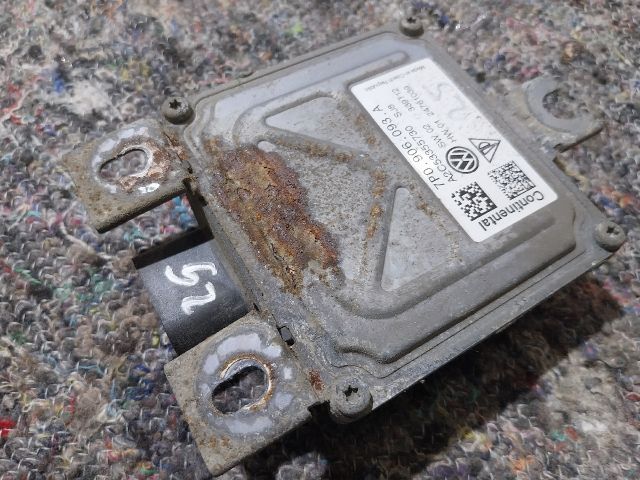 bontott VW TOUAREG Üzemanyag Szivattyú Relé