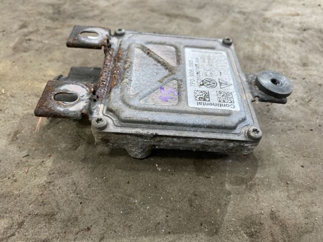 bontott VW TOUAREG Üzemanyag Szivattyú Relé