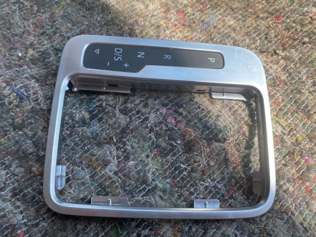 bontott VW TOUAREG Váltó Fokozatválasztó