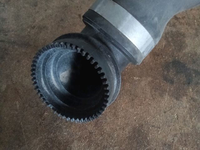 bontott VW TOUAREG Vízcső