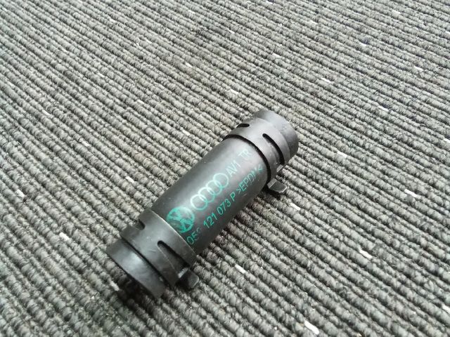 bontott VW TOUAREG Vízcső