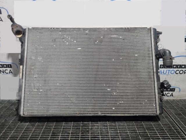 bontott VW TOUAREG Vízhűtő Radiátor (Klímás)