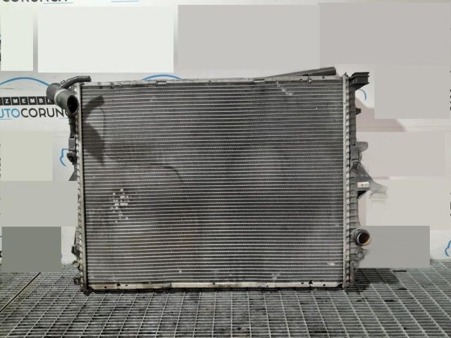 bontott VW TOUAREG Vízhűtő Radiátor (Klímás)