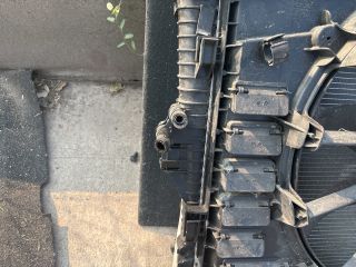 bontott VW TOUAREG Vízhűtő Radiátor (Klímás)