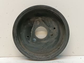 bontott VW TOUAREG Vízpumpa Szíjtárcsa