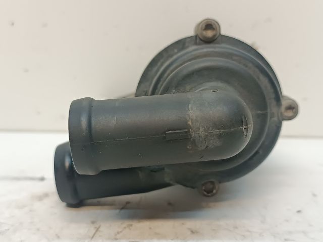 bontott VW TOUAREG Vízpumpa