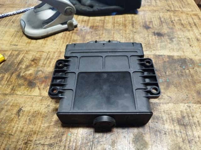 bontott VW TOUAREG Automata Váltó Elektronika