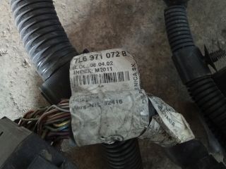 bontott VW TOUAREG Biztosítéktábla Motortér