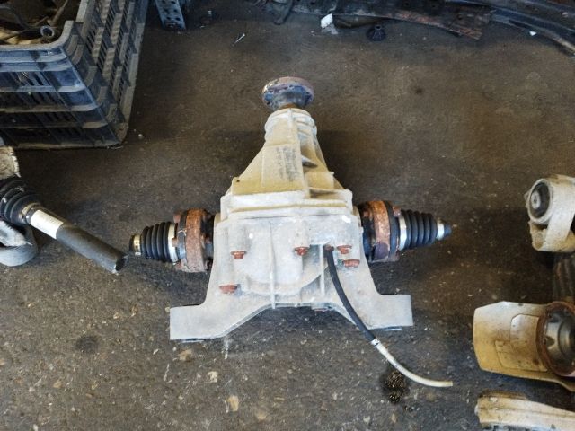 bontott VW TOUAREG Hátsó Differenciálmű