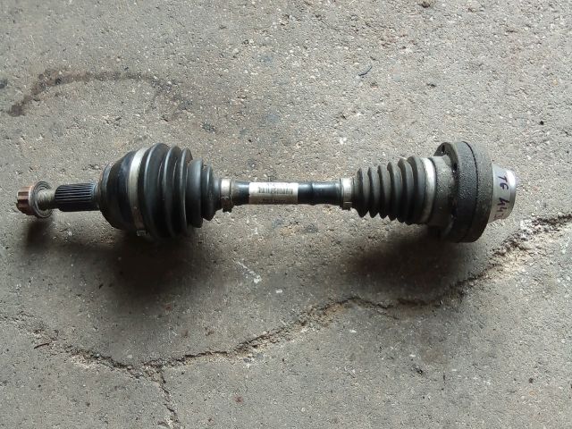 bontott VW TOUAREG Jobb Féltengely