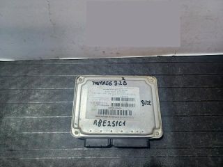 bontott VW TOUAREG Motorvezérlő