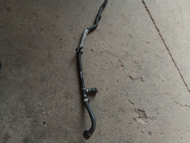 bontott VW TOUAREG Vízcső