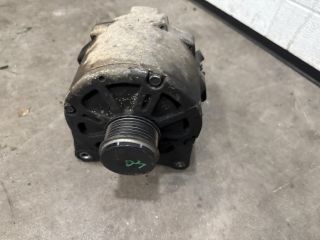 bontott VW TOUAREG Generátor