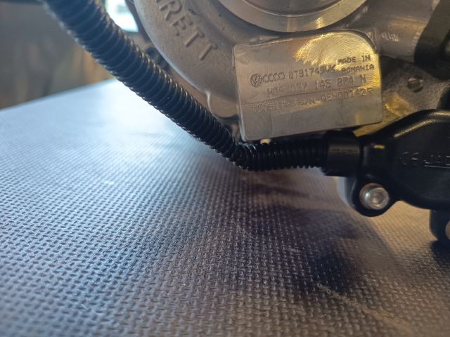 bontott VW TOUAREG Turbó