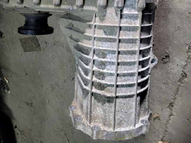 bontott VW TOUAREG Osztómű