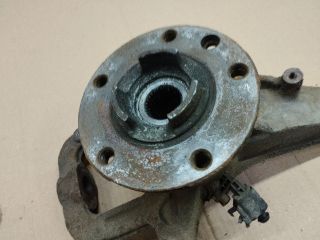 bontott VW TOUAREG Bal első Csonkállvány Kerékaggyal