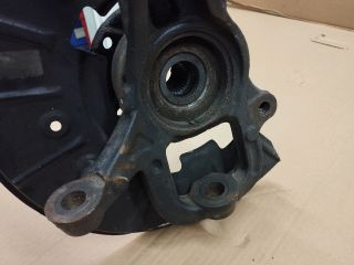 bontott VW TOUAREG Bal első Csonkállvány Kerékaggyal