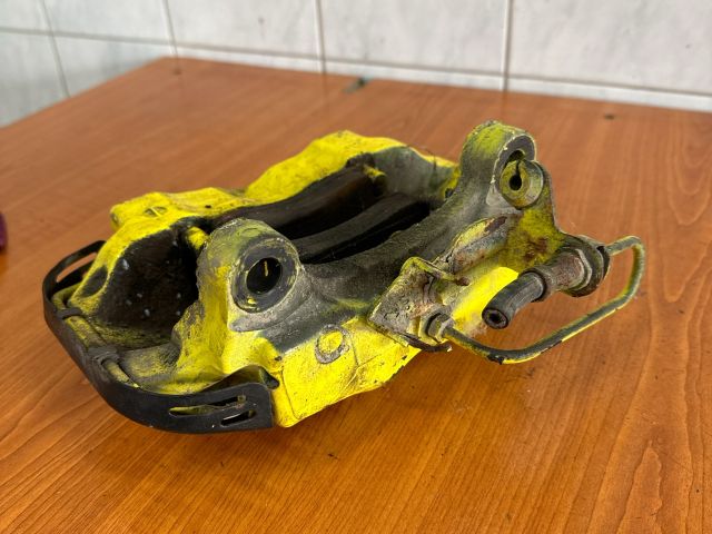 bontott VW TOUAREG Bal hátsó Féknyereg Munkahengerrel