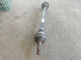 bontott VW TOUAREG Bal hátsó Féltengely