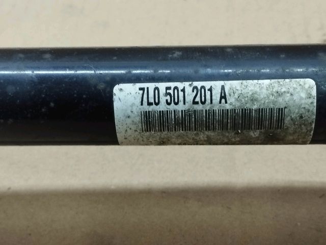 bontott VW TOUAREG Bal hátsó Féltengely