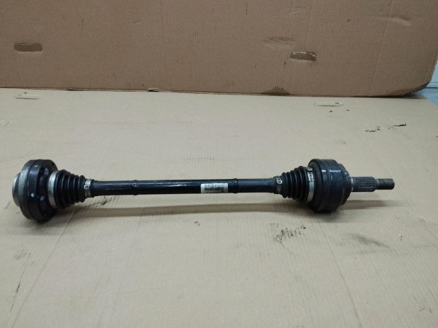 bontott VW TOUAREG Bal hátsó Féltengely