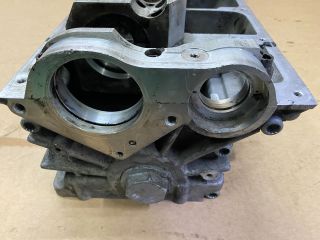 bontott VW TOUAREG Bal Hengerfej (V-Motor/Boxer)