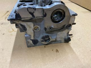 bontott VW TOUAREG Bal Hengerfej (V-Motor/Boxer)