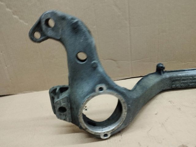 bontott VW TOUAREG Első Bölcső