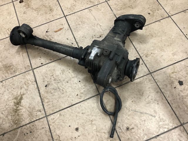 bontott VW TOUAREG Első Differenciálmű