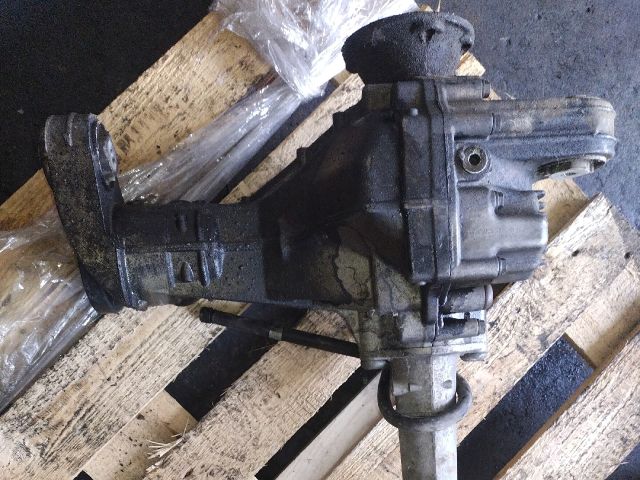 bontott VW TOUAREG Első Differenciálmű