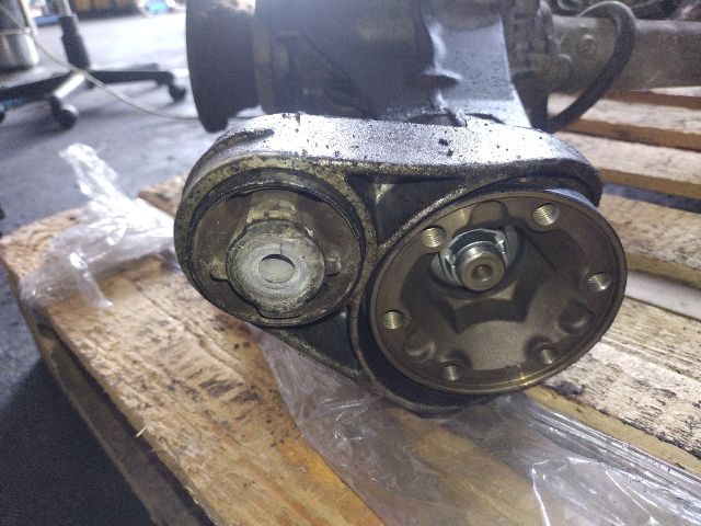 bontott VW TOUAREG Első Differenciálmű