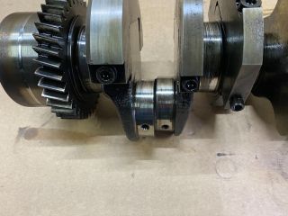 bontott VW TOUAREG Főtengely (Magában)