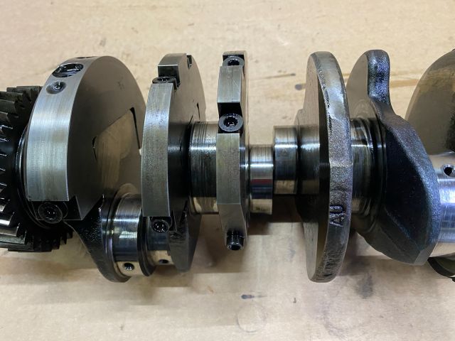 bontott VW TOUAREG Főtengely (Magában)