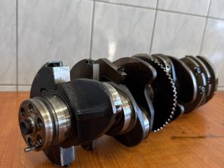 bontott VW TOUAREG Főtengely (Magában)