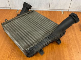 bontott VW TOUAREG Intercooler